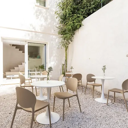 Costa Di بيت ضيافة